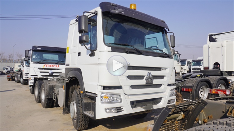 Sinotruk Howo 6x4 Tractor Truck for Sale